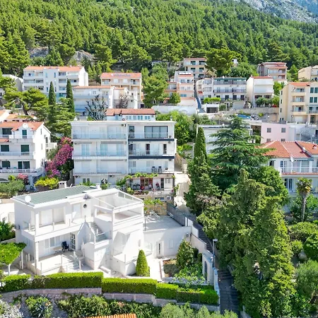 Seaside Apartments And Rooms Baska Voda Exterior photo