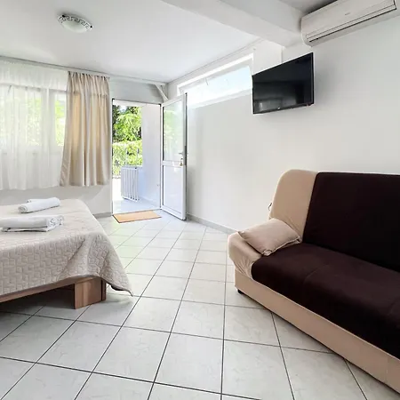 Seaside Apartments And Rooms Baska Voda Exterior photo