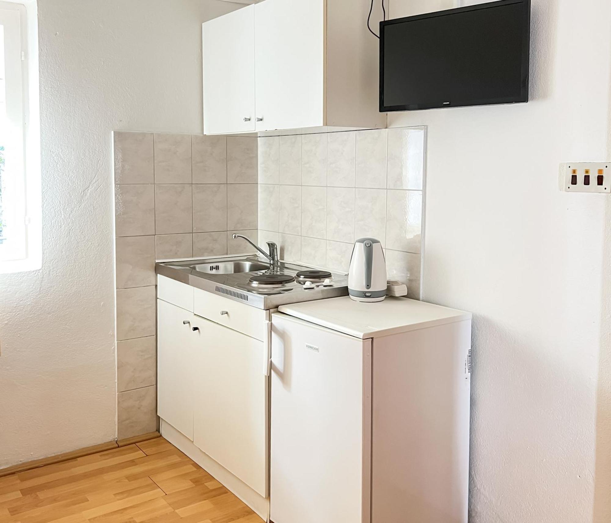 Apartment Seaside And Baska Voda